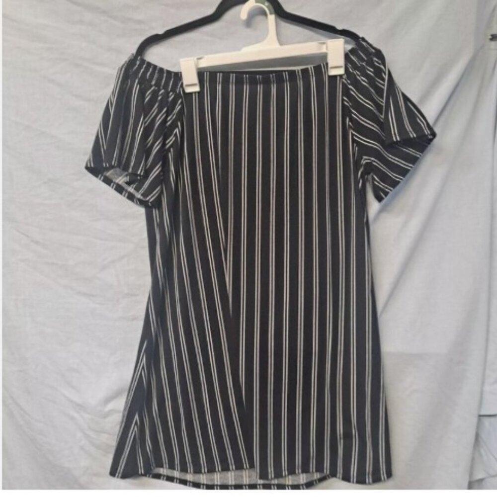 West Loop Women's Off the Shoulder Striped Black Mini Dress NWT
